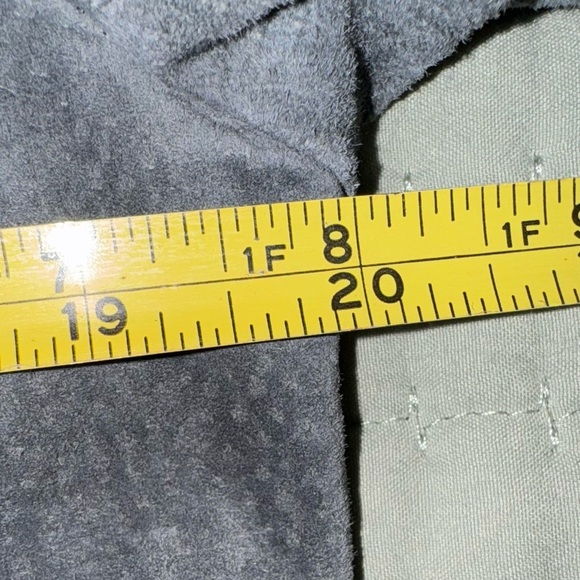 Dennis Basso Women's Gray Lined Full Zip Suede Leather Jacket Size small. VGUC - Picture 5 of 11